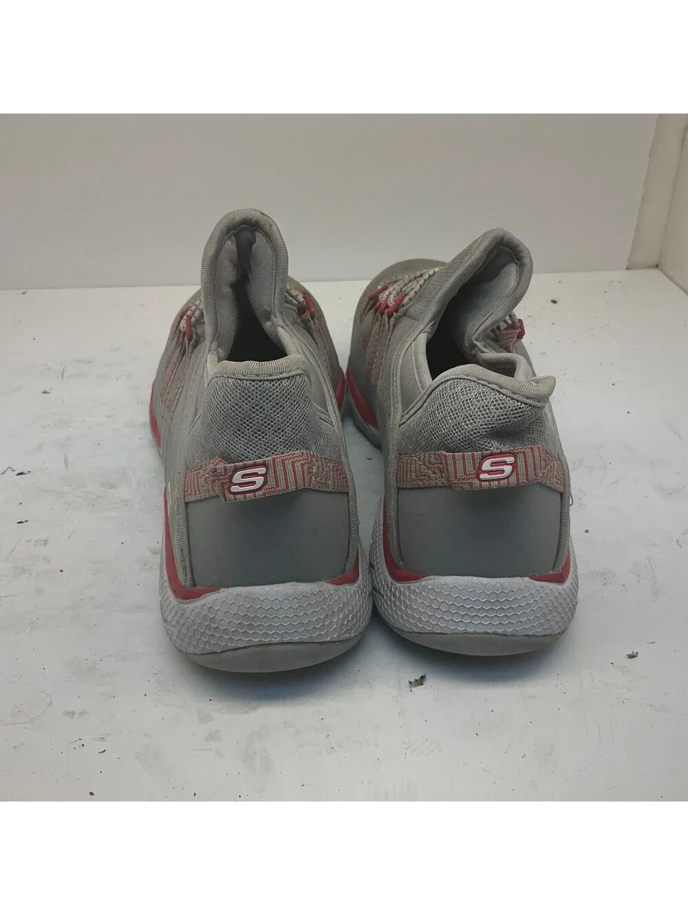 Skechers Women's Aluminum Toe SP Slip Resistant Work Shoes 99996596 Grey 10M